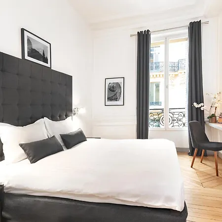 Livinparis - Luxury 3 Bedrooms Le Louvre I