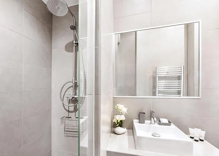 Livinparis - Luxury 3 Bedrooms Le Louvre I アパート *